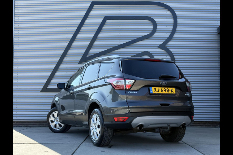 Ford Kuga 1.5 EcoBoost Titanium 1e Eigenaar|Navi|Camera|Trekhaak|PDC V+A|Stoelverwarming|Sony Sound System|Clima|Cruise|Nieuwe APK bij Aflevering
