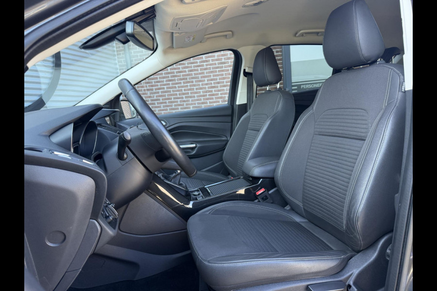 Ford Kuga 1.5 EcoBoost Titanium 1e Eigenaar|Navi|Camera|Trekhaak|PDC V+A|Stoelverwarming|Sony Sound System|Clima|Cruise|Nieuwe APK bij Aflevering