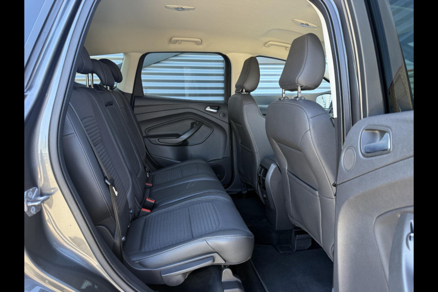 Ford Kuga 1.5 EcoBoost Titanium 1e Eigenaar|Navi|Camera|Trekhaak|PDC V+A|Stoelverwarming|Sony Sound System|Clima|Cruise|Nieuwe APK bij Aflevering