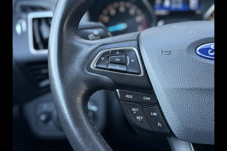 Ford Kuga 1.5 EcoBoost Titanium 1e Eigenaar|Navi|Camera|Trekhaak|PDC V+A|Stoelverwarming|Sony Sound System|Clima|Cruise|Nieuwe APK bij Aflevering