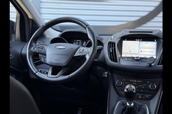 Ford Kuga 1.5 EcoBoost Titanium 1e Eigenaar|Navi|Camera|Trekhaak|PDC V+A|Stoelverwarming|Sony Sound System|Clima|Cruise|Nieuwe APK bij Aflevering