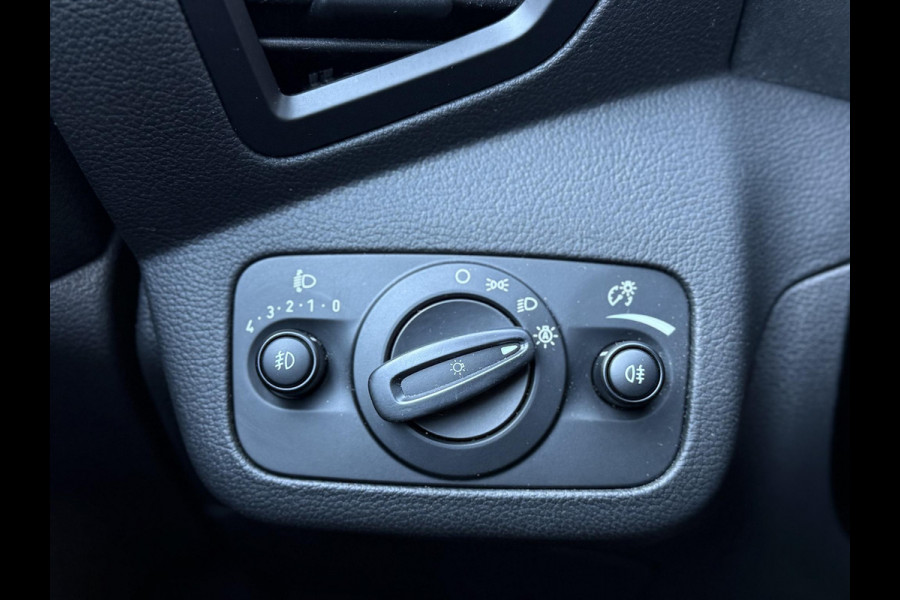 Ford Kuga 1.5 EcoBoost Titanium 1e Eigenaar|Navi|Camera|Trekhaak|PDC V+A|Stoelverwarming|Sony Sound System|Clima|Cruise|Nieuwe APK bij Aflevering