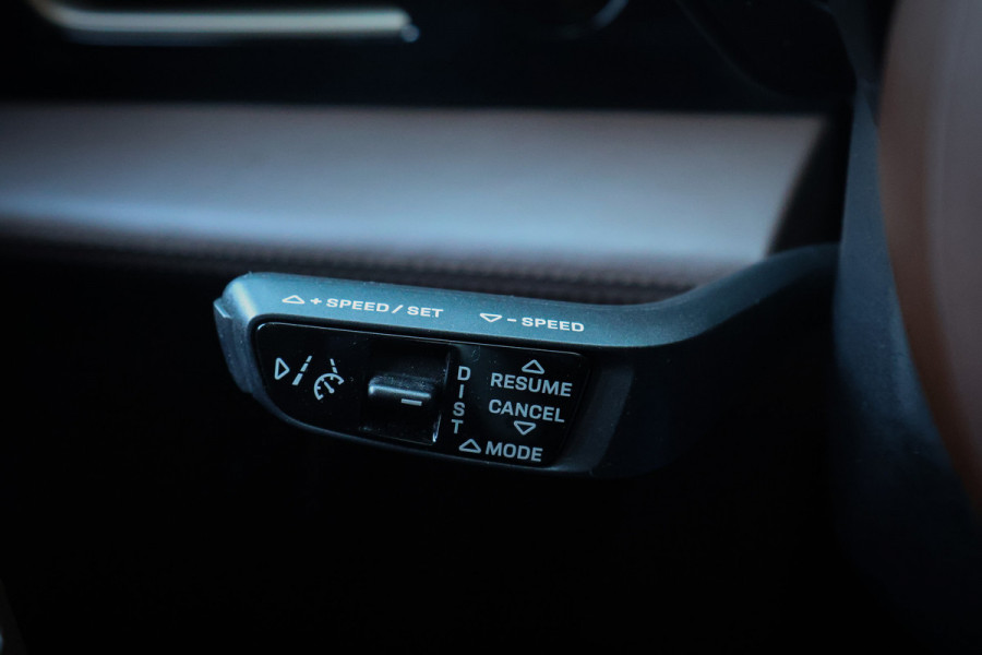 Porsche Taycan Turbo 93 kWh | PASSENGER DISPLAY | ADAPTIVE CRUISE | STOELVERWAMING & VERKOELING | 360 CAMERA | BOSE AUDIO |