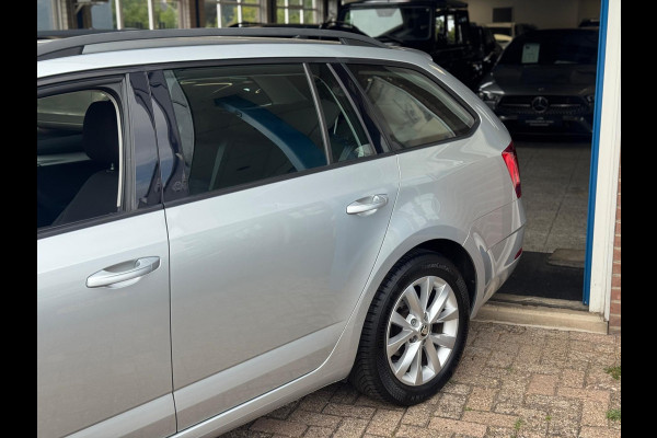 Škoda Octavia Combi 1.5 TSI Greentech Business AUT NAVI NAP!