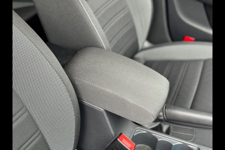 Škoda Octavia Combi 1.5 TSI Greentech Business AUT NAVI NAP!