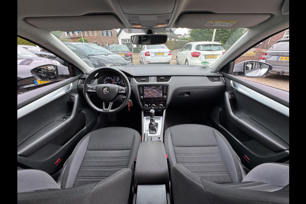 Škoda Octavia Combi 1.5 TSI Greentech Business AUT NAVI NAP!