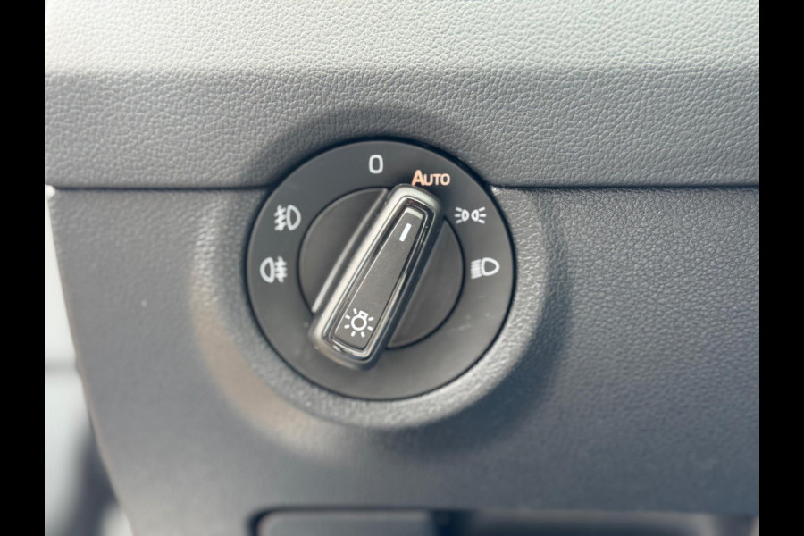 Škoda Octavia Combi 1.5 TSI Greentech Business AUT NAVI NAP!