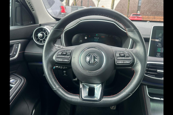 MG EHS 1.5 TGDI Luxury PHEV | MEGA COMPLEET! | TREKHAAK | COMPLETE HISTORIE AANWEZIG | FABRIEKSGARANTIE T/M 3-2030 | 52km WLTP ELECTR RIJBEREIK, TOTAAL RIJBEREIK TOT 1.000km!