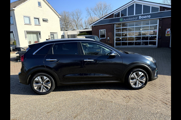 Kia e-Niro ExecutiveLine 64 kWh App Connect, Leer, Camera, Stoel/Stuur Verwarming
