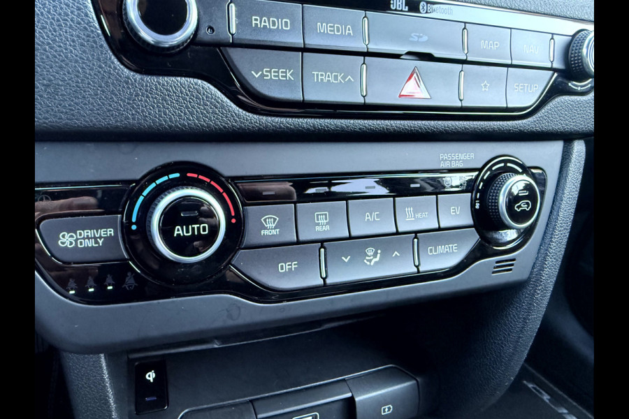 Kia e-Niro ExecutiveLine 64 kWh App Connect, Leer, Camera, Stoel/Stuur Verwarming