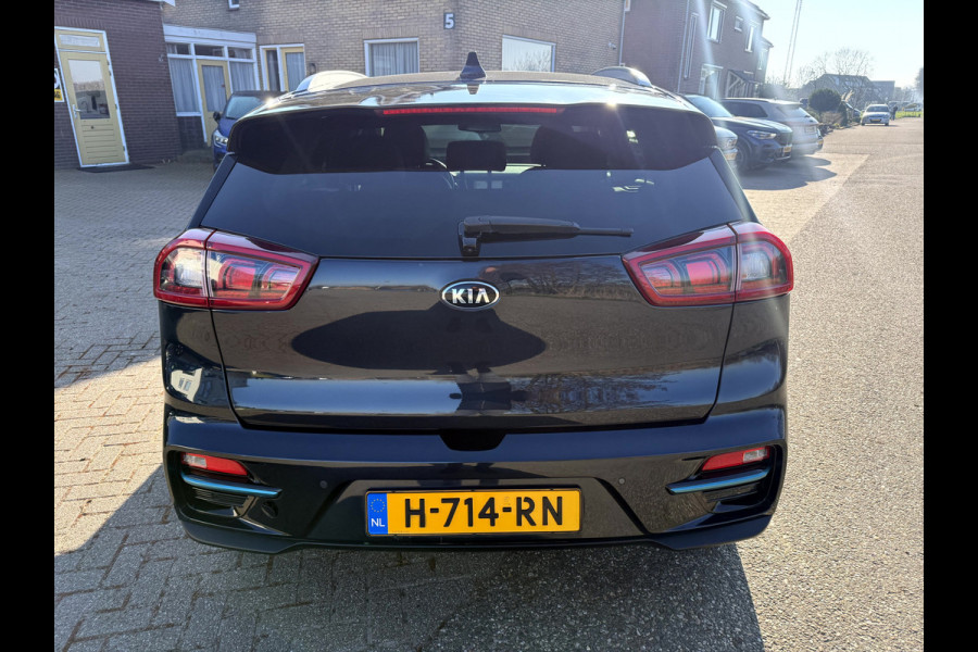 Kia e-Niro ExecutiveLine 64 kWh App Connect, Leer, Camera, Stoel/Stuur Verwarming