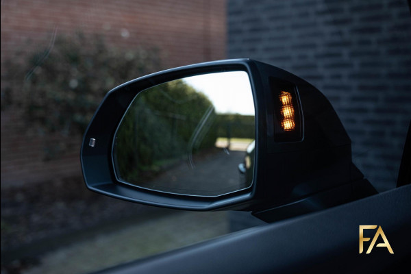 Audi Q5 55 TFSI e S edition Competition Panodak|Ruitleder|367PK|Sfeer