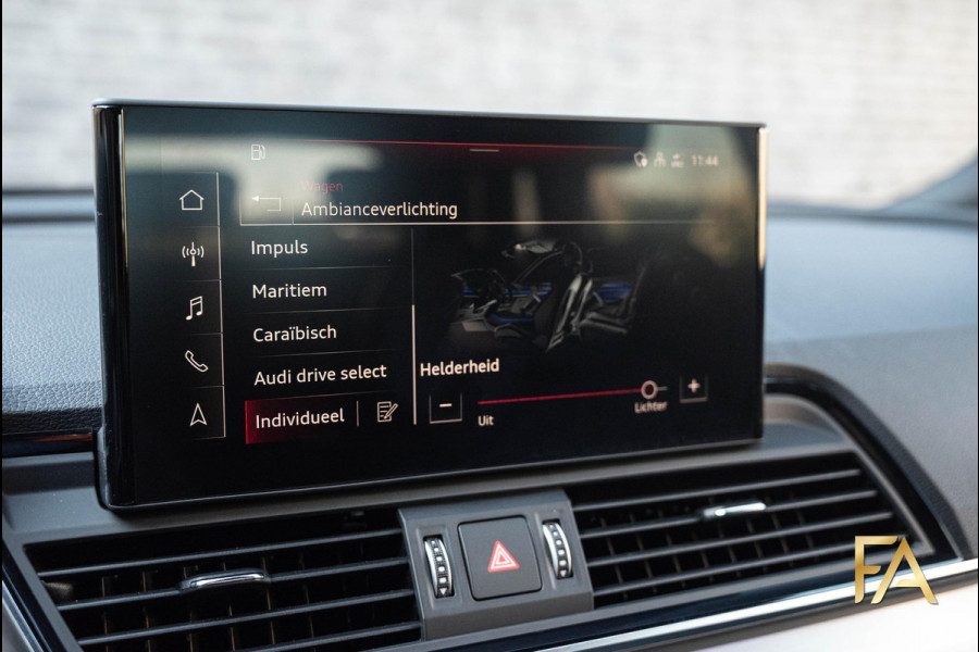 Audi Q5 55 TFSI e S edition Competition Panodak|Ruitleder|367PK|Sfeer