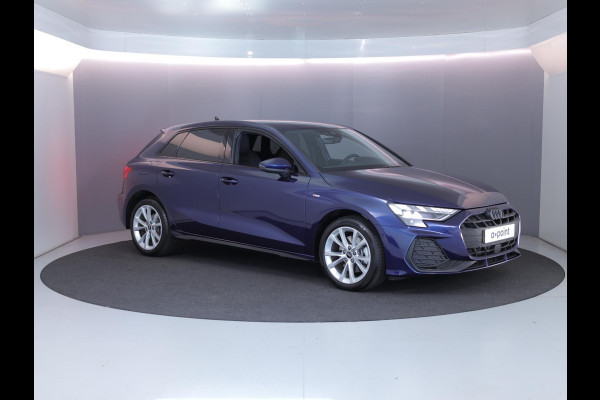 Audi A3 Sportback 40 TFSI e S edition 240 pk S-tronic | Verlengde garantie | Navigatie | Parkeersensoren (Park assist) | Achteruitrijcamera | Stoelverwarming | S-Line |