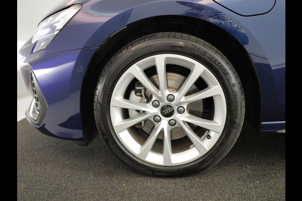 Audi A3 Sportback 40 TFSI e S edition 240 pk S-tronic | Verlengde garantie | Navigatie | Parkeersensoren (Park assist) | Achteruitrijcamera | Stoelverwarming | S-Line |