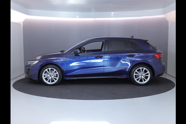 Audi A3 Sportback 40 TFSI e S edition 240 pk S-tronic | Verlengde garantie | Navigatie | Parkeersensoren (Park assist) | Achteruitrijcamera | Stoelverwarming | S-Line |