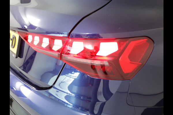 Audi A3 Sportback 40 TFSI e S edition 240 pk S-tronic | Verlengde garantie | Navigatie | Parkeersensoren (Park assist) | Achteruitrijcamera | Stoelverwarming | S-Line |