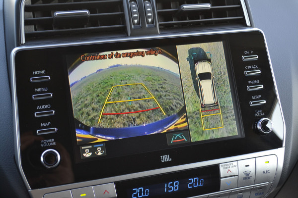 Toyota Land Cruiser 150 2.8 D-4D-F Professional Window Van