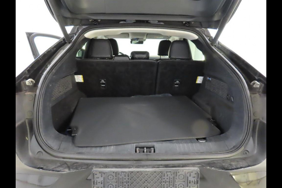 Ford Mustang Mach-E RWD 75 kWh [ 3-Fase ] {SOH-87%] (INCL.BTW) *LEATHER | FULL-LED | DAB | DIGI-COCKPIT | KEYLESS | NAVI-FULLMAP | CARPLAY | HEATED-COMFORTSEATS | TOPVIEW | ADAPTIVE-CRUISE | PRIVACY-GLASS | 18'' ALU*