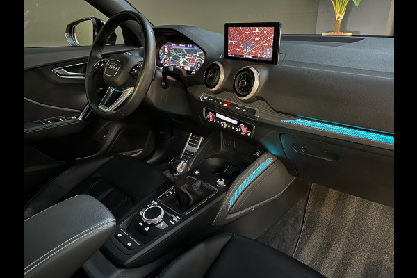 Audi Q2 35 TFSI S Line. Pano - Matrix - Ambiance - B&O - ACC