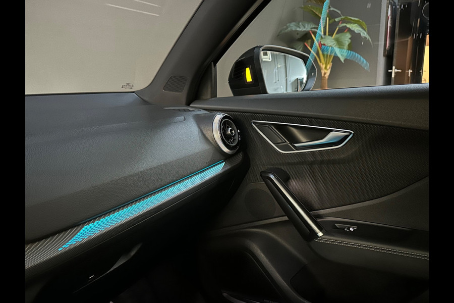 Audi Q2 35 TFSI S Line. Pano - Matrix - Ambiance - B&O - ACC