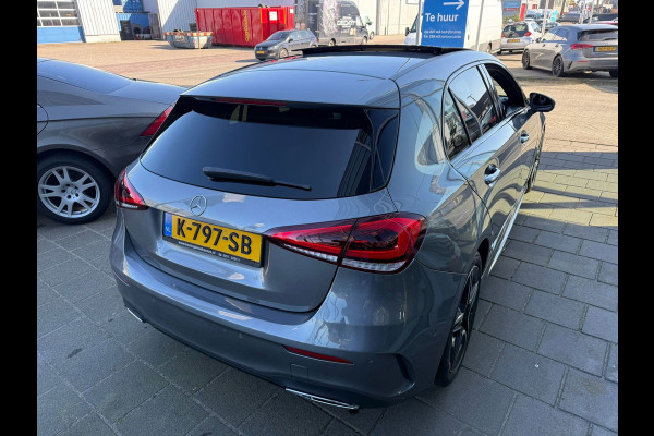 Mercedes-Benz A-Klasse 180 Business Solution AMG Pano,sfeerverlichting