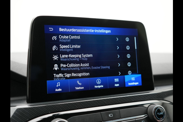 Ford Kuga 2.5 ST-Line PHEV 225pk Dealer O.H. | Panodak | Adaptive Cruise | 360 Camera | Bang & Olufsen Audio | Apple Carplay | LED Koplampen | Virtual | Navigatie | DAB | Plug In Hybrid |