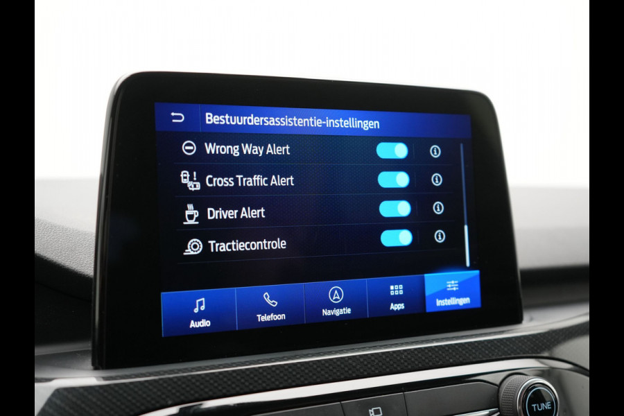 Ford Kuga 2.5 ST-Line PHEV 225pk Dealer O.H. | Panodak | Adaptive Cruise | 360 Camera | Bang & Olufsen Audio | Apple Carplay | LED Koplampen | Virtual | Navigatie | DAB | Plug In Hybrid |