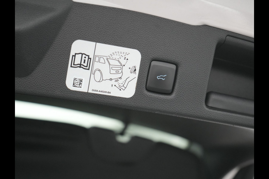 Ford Kuga 2.5 ST-Line PHEV 225pk Dealer O.H. | Panodak | Adaptive Cruise | 360 Camera | Bang & Olufsen Audio | Apple Carplay | LED Koplampen | Virtual | Navigatie | DAB | Plug In Hybrid |