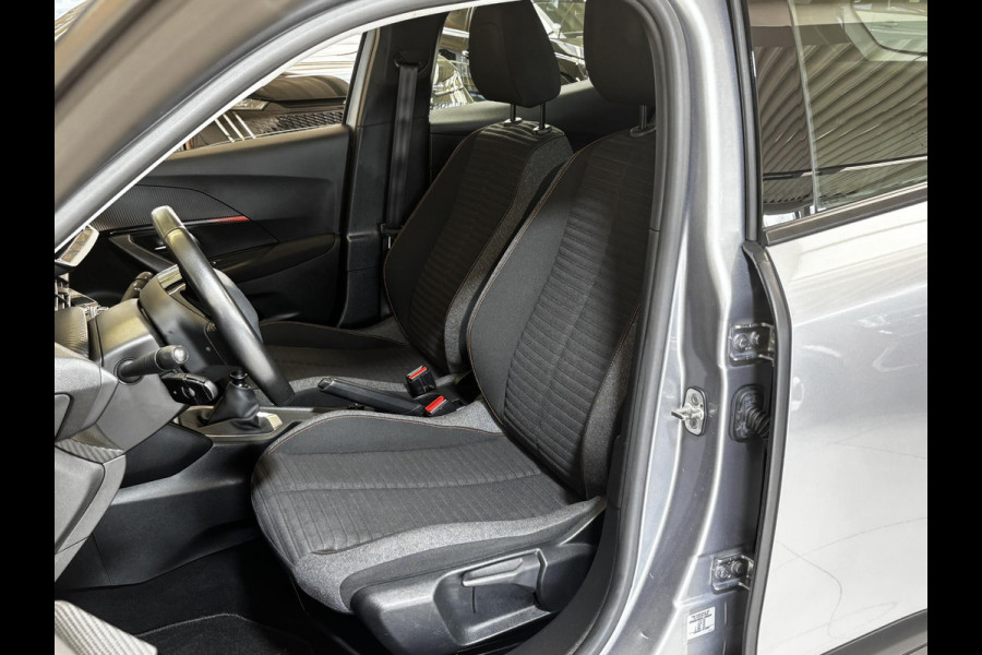 Peugeot 2008 1.2 PureTech Active Navigatie | Cruise control | Android auto / Apple carplay | Parkeersensoren achter