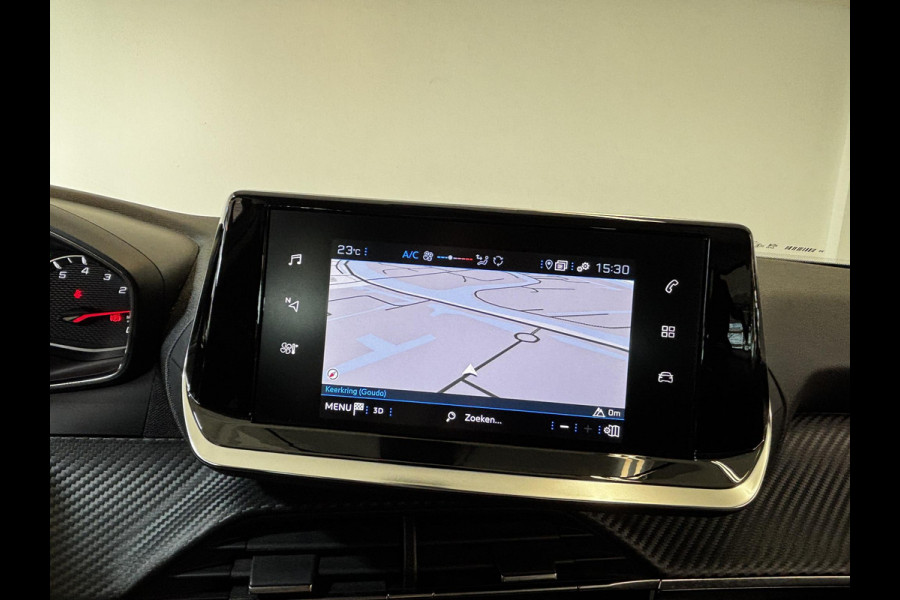Peugeot 2008 1.2 PureTech Active Navigatie | Cruise control | Android auto / Apple carplay | Parkeersensoren achter