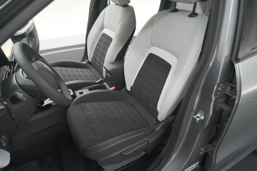 Citroën ë-C3 Max 113pk 44 kWh | 7 KW Laadfunctie | Camera | Navigatie | Apple Carplay | Parkeersensoren