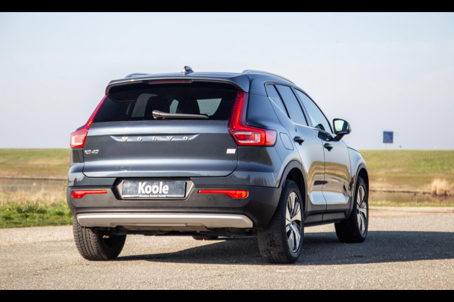 Volvo XC40 1.5 T4 Recharge Inscription CARPLAY / CRUISE CONTROLE / DEALER ONDERHOUDEN / CAMERA