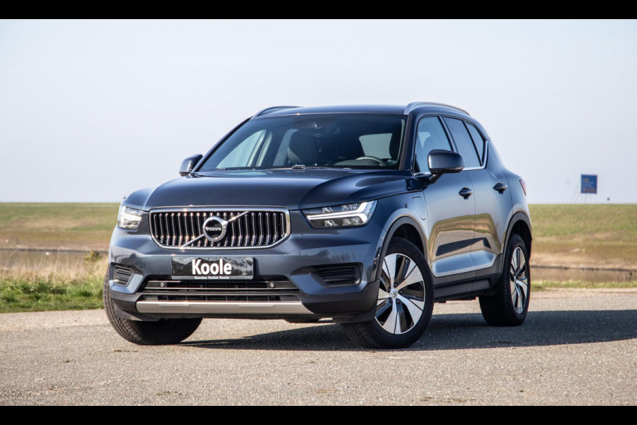 Volvo XC40 1.5 T4 Recharge Inscription CARPLAY / CRUISE CONTROLE / DEALER ONDERHOUDEN / CAMERA