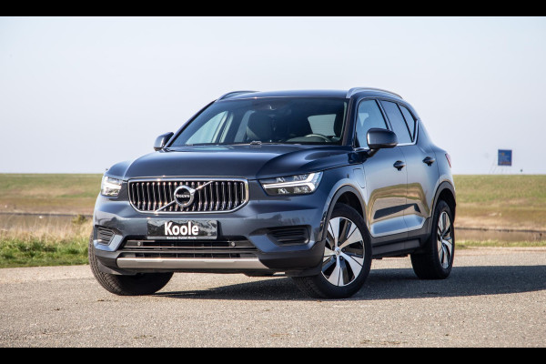 Volvo XC40 1.5 T4 Recharge Inscription CARPLAY / CRUISE CONTROLE / DEALER ONDERHOUDEN / CAMERA