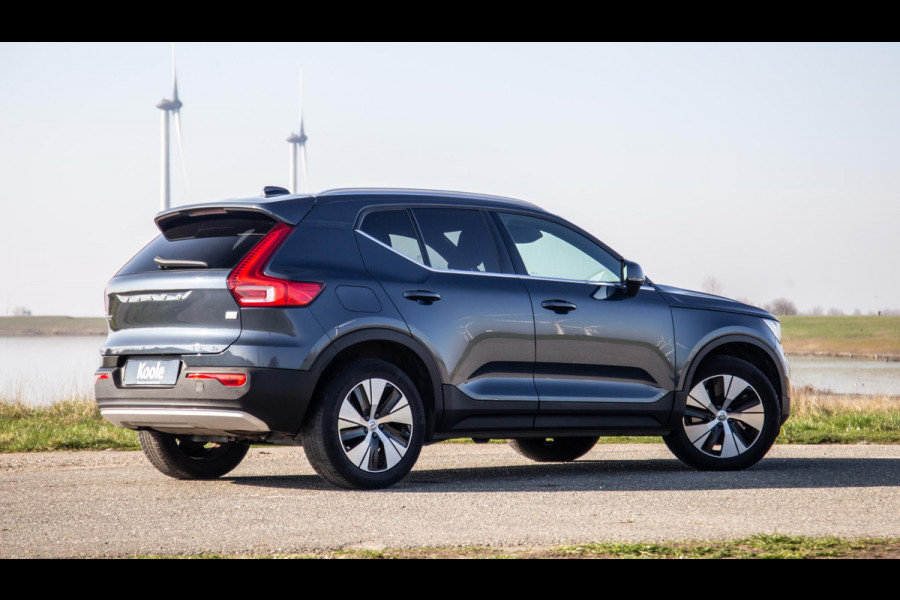 Volvo XC40 1.5 T4 Recharge Inscription CARPLAY / CRUISE CONTROLE / DEALER ONDERHOUDEN / CAMERA