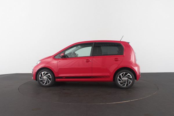 Volkswagen up! 1.0 BMT move > Zwart dak/Cruise control/15 inch velgen...