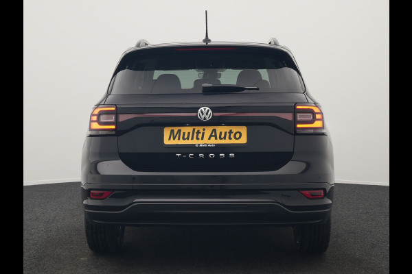 Volkswagen T-Cross 1.0 TSI R-Line 116pk DSG | Adaptive Cruise | Apple Carplay | Voorstoelen Verwarmd | Blis | Virtual Cockpit | Navigatie | DAB |