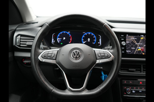 Volkswagen T-Cross 1.0 TSI R-Line 116pk DSG | Adaptive Cruise | Apple Carplay | Voorstoelen Verwarmd | Blis | Virtual Cockpit | Navigatie | DAB |