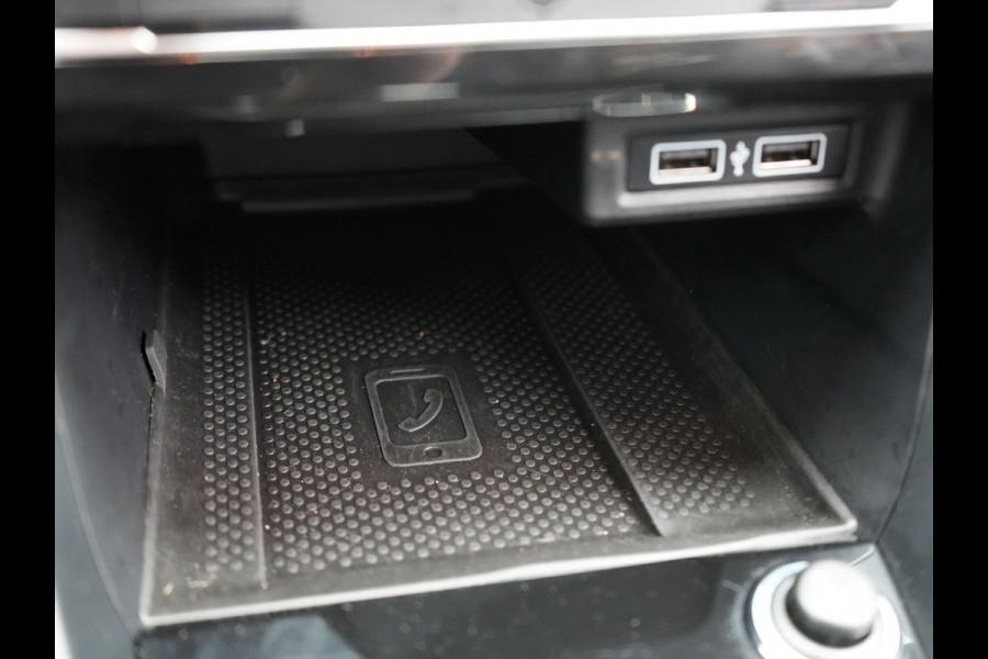 Volkswagen T-Cross 1.0 TSI R-Line 116pk DSG | Adaptive Cruise | Apple Carplay | Voorstoelen Verwarmd | Blis | Virtual Cockpit | Navigatie | DAB |