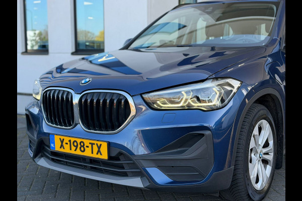 BMW X1 XDrive25e AUTOMAAT Executive, electrisch bedienbare achterklep,dab,stoelverwarming, led verlichting