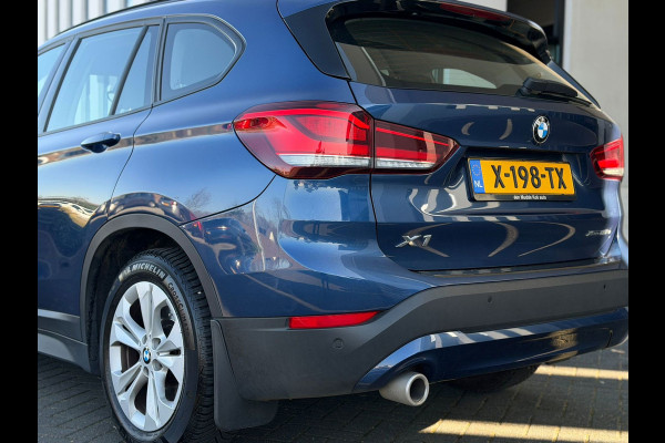 BMW X1 XDrive25e AUTOMAAT Executive, electrisch bedienbare achterklep,dab,stoelverwarming, led verlichting