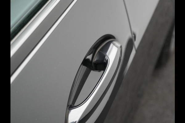 BMW X5 xDrive50e M Sport PHEV 490pk Dealer O.H. | Panodak | Luchtvering | Adaptive Cruise | Head Up | 360 Camera | Harman / Kardon | Lederen Sportstoelen Memory & Verwarmd | Sfeerverlichting | Apple Carplay | Keyless | Blis | 20"L.M | Plug