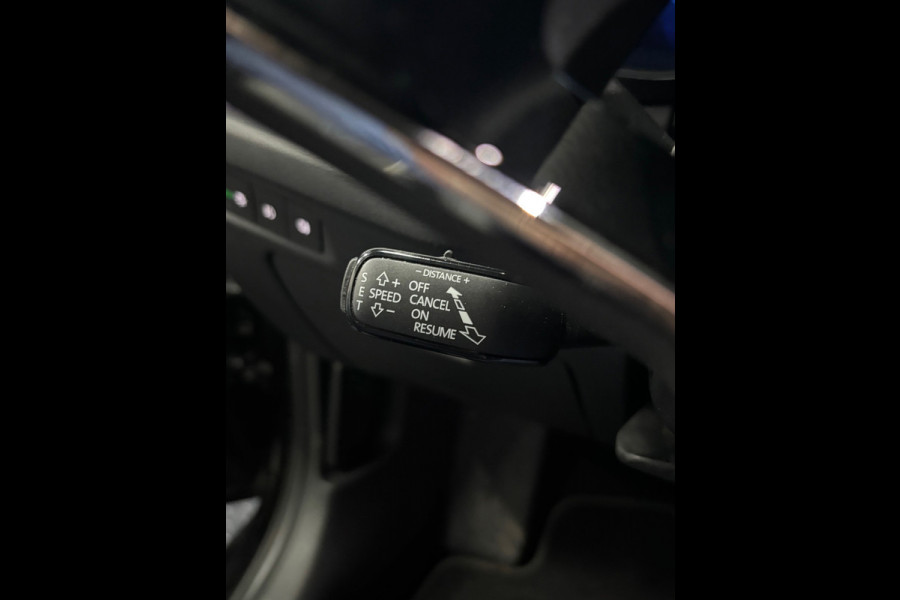 Škoda Octavia Combi 1.0 e-TSI Business Edition Plus Automaat | Navi | Clima | Cruise | HUD | Trekhaak