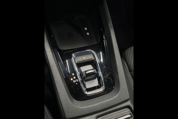 Škoda Octavia Combi 1.0 e-TSI Business Edition Plus Automaat | Navi | Clima | Cruise | HUD | Trekhaak