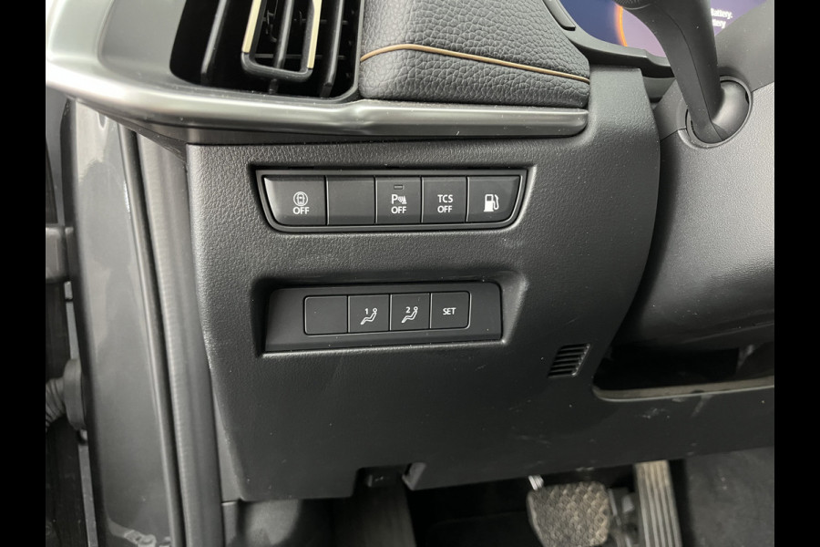 Mazda CX-60 2.5 e-SkyActiv PHEV Exclusive-Line AWD (Plug-In / 3-Fase) (INCL-BTW) *LEATHER | FULL-LED | BLINDSPOT | HEATED/COOLD-COMFORTSEATS | DIGI-COCKPIT | KEYLESS | DAB | NAVI-FULLMAP | CAMERA | TOWBAR | CARPLAY | SHIFTPADDLES | MEMORY-PACK | HEAD-UP | ...