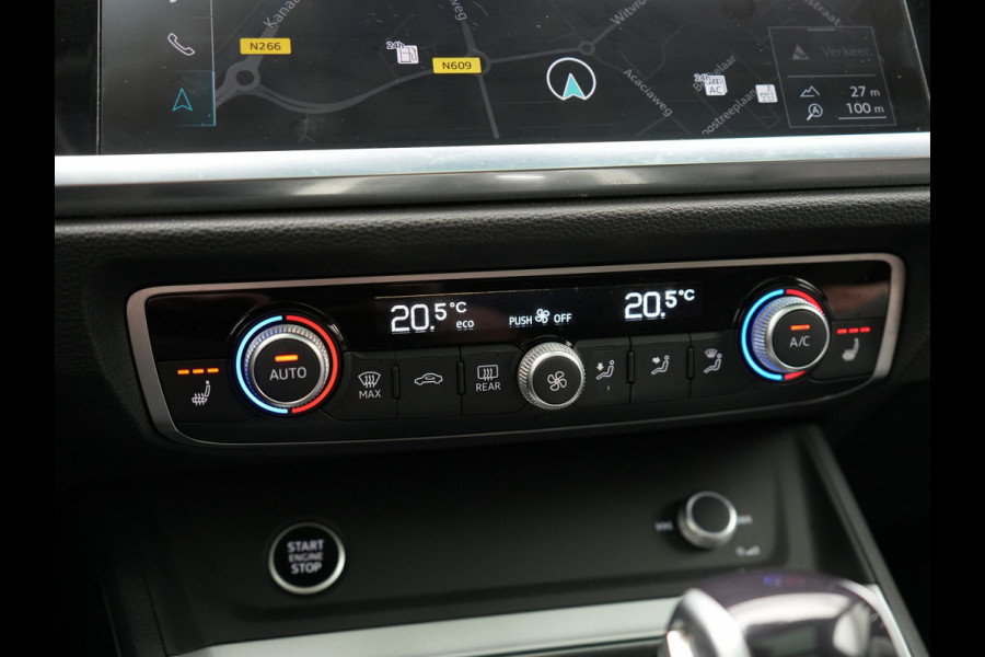 Audi Q3 45 TFSI e PHEV 245pk Dealer O.H. | Trekhaak Af Fabriek | Panodak | Camera | Alcantara Sportstoelen Verwarmd | Apple Carplay | Keyless | Blis | LED Koplampen | Virtual | Navigatie | DAB | Plug In Hybrid |