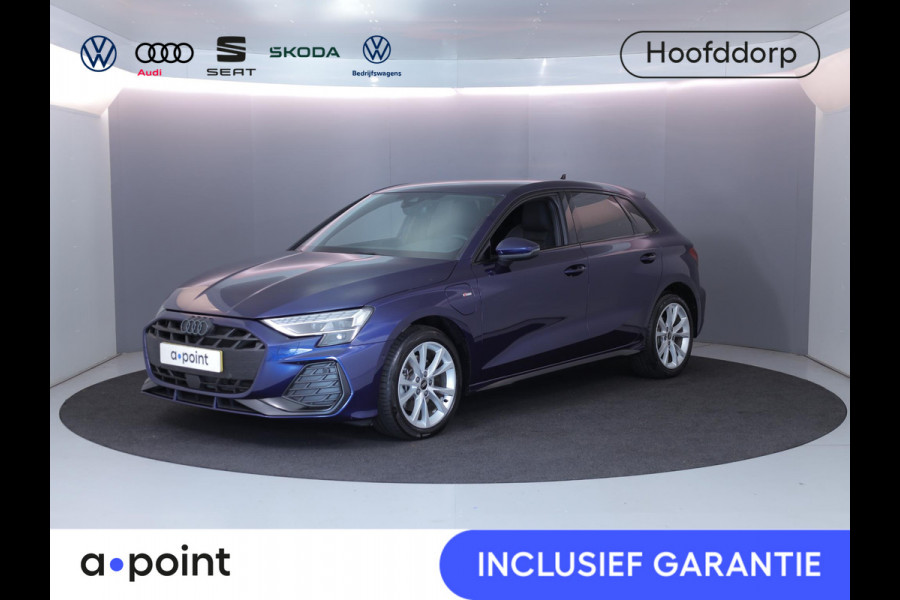 Audi A3 Sportback 40 TFSI e S edition 240 pk S-tronic | Verlengde garantie | Navigatie | Parkeersensoren (Park assist) | Achteruitrijcamera | Stoelverwarming | S-Line |