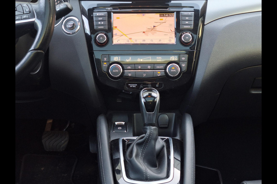 Nissan QASHQAI 1.3 DIG-T Tekna DCT Automaat | Panodak | Trekhaak | LED | 360Cam | Climate | Navi  | All Season banden |