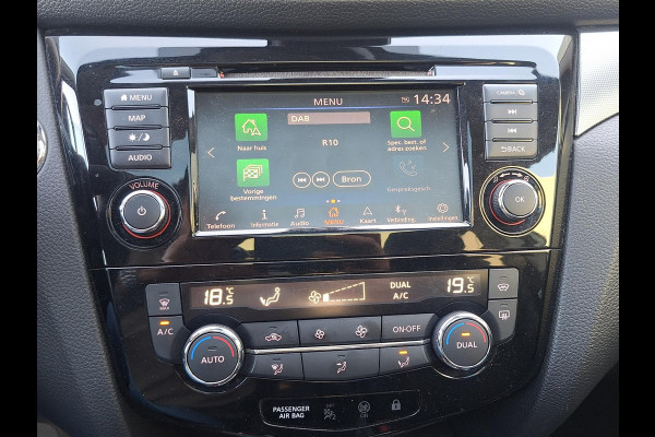 Nissan QASHQAI 1.3 DIG-T Tekna DCT Automaat | Panodak | Trekhaak | LED | 360Cam | Climate | Navi  | All Season banden |